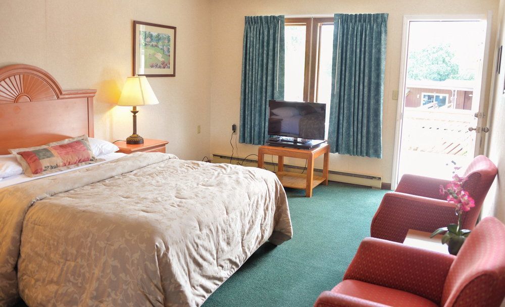 Lake Crest Inn Lake George Zewnętrze zdjęcie